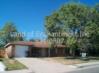 8819 Claremont Ave NE, Albuquerque, NM 87112