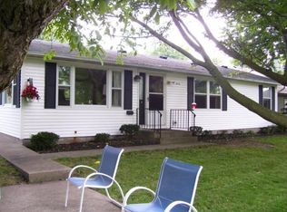 8166 E North Rd, Syracuse, IN 46567