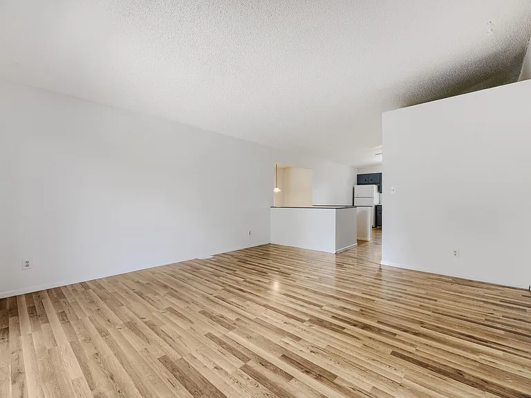 1690 Taft St — Photo 9