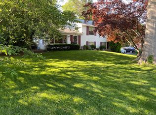 203 Canterbury Dr, Wallingford, PA 19086