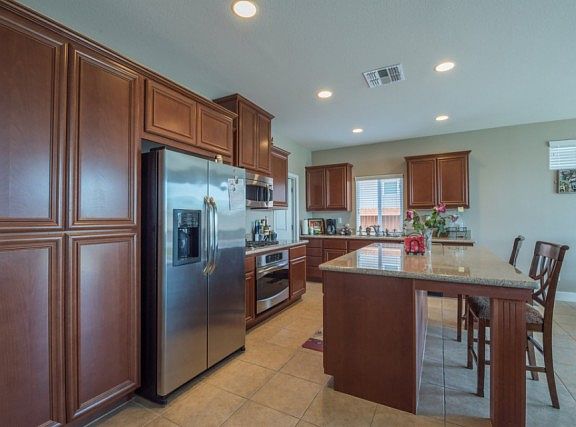 5th image of 1258 Camilla Ct
