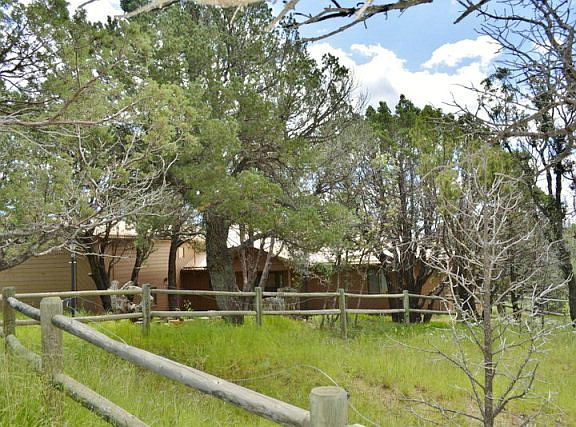 2nd image of 114 Pinos Altos Ln