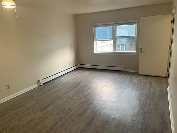 2nd image of 92 10th St #2