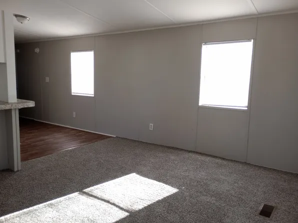 926 Overland Trl, Enid, OK 73703