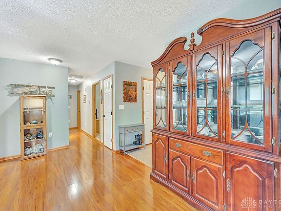 5th image of 103 Fiord Dr