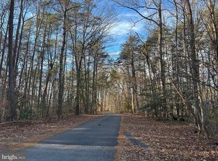 41180 Living Water Ln, Mechanicsville, MD 20659