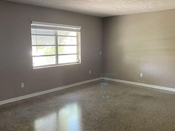 3rd image of 5606 Shannon Dr
