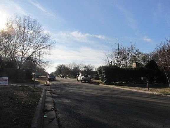 4th image of 504 Plainview Dr