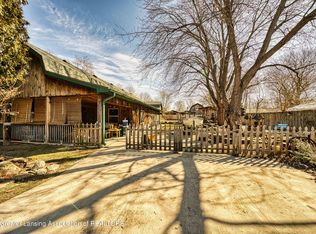 226 N Ewen St, Maple Rapids, MI 48853