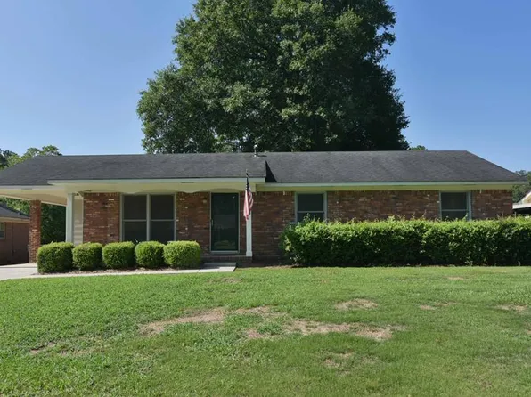 2002 Acker Dr, Albany, GA 31707