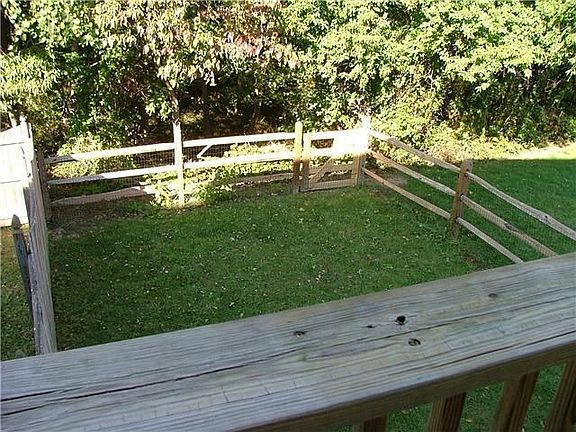 5th image of 351 Norman Dr