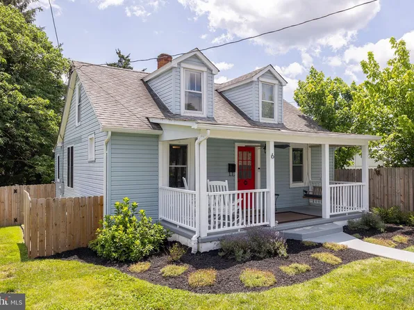 6 Page St, Berryville, VA 22611