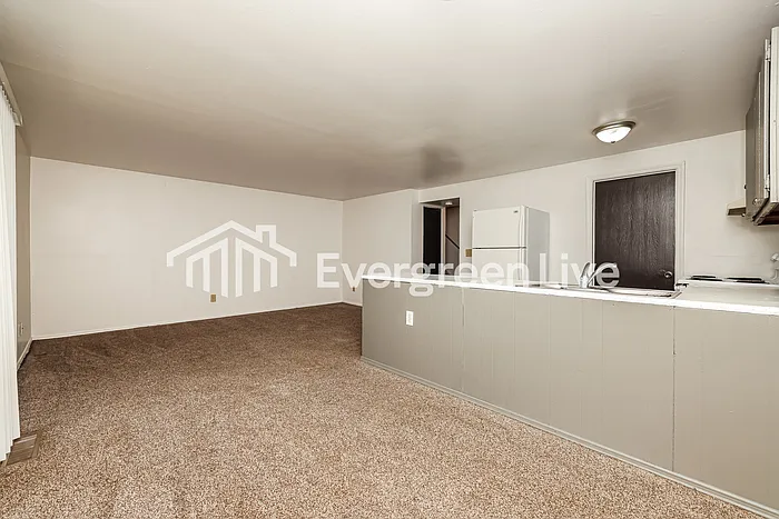 8060 Mount Everest St — Photo 8