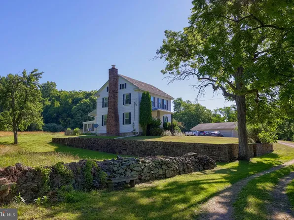 1200 Roundtop Rd, Lewisberry, PA 17339