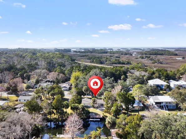 17 PALM Drive, Yankeetown, FL 34498