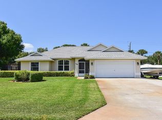 105 N 19th Cir SW, Vero Beach, FL 32962