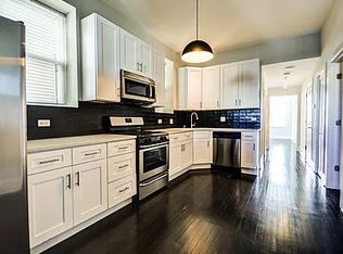 1724 W 21st St #3F, Chicago, IL 60608