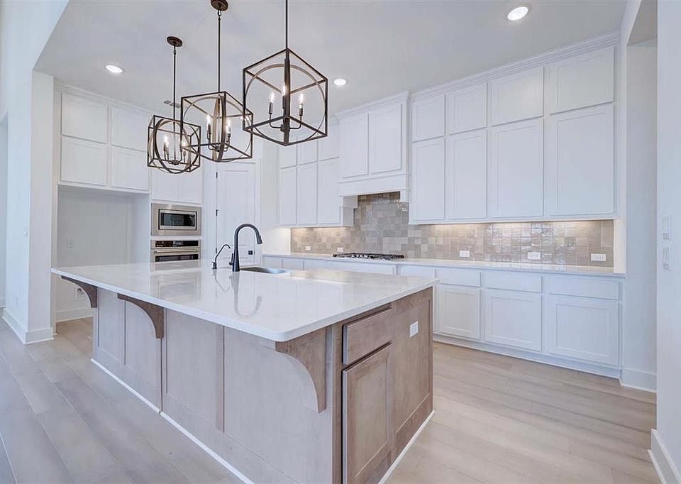 204 Texas Trl, TX 78628 Zillow