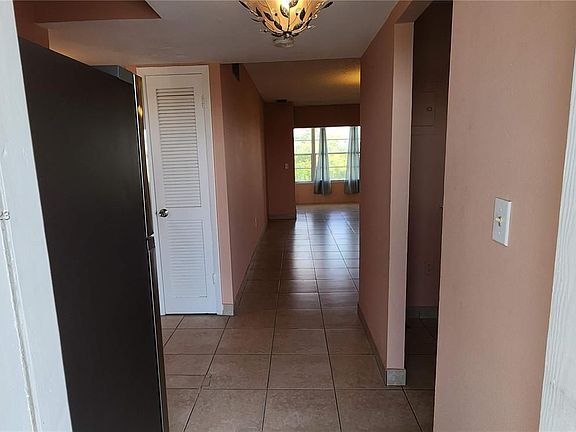 5th image of 8600 Sunrise Lakes Blvd APT 307