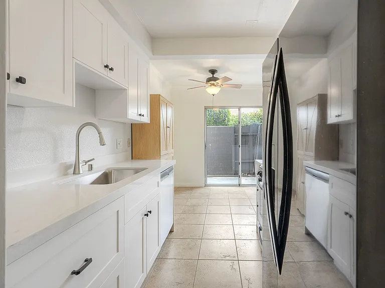 2929 Fire Mountain Dr #16 — Photo 6