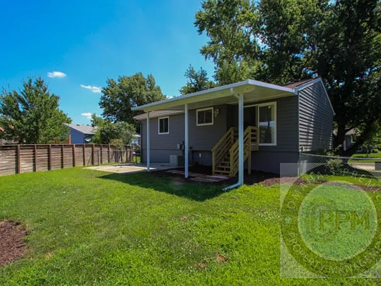 6204 S 140th Ave — Photo 24