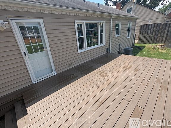 3rd image of 605 Mitchell Ave