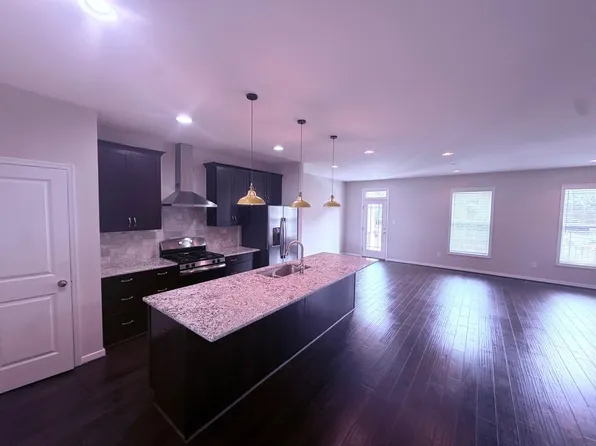11443 Hayloft Ln, Glen Allen, VA 23059