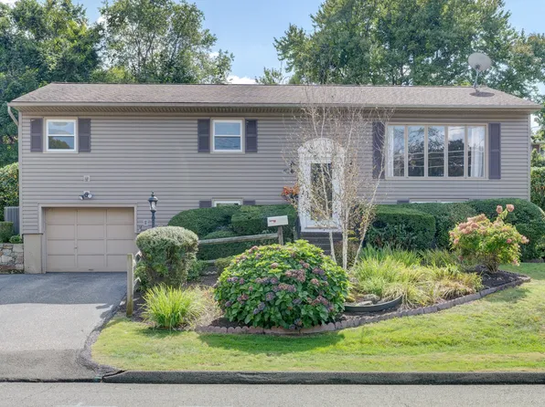 71 Westview Drive, Watertown, CT 06779