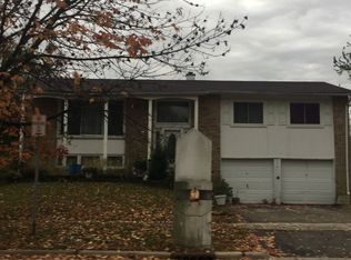 576 N Pinecrest Rd, Bolingbrook, IL 60440