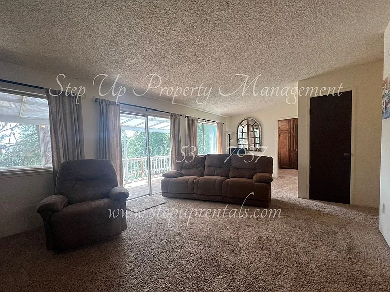 24030 Pine Lake Dr — Photo 9