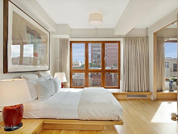 2nd image of 50 W 127th St APT 6B