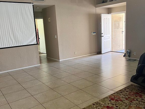 4th image of 10422 N 63RD Drive