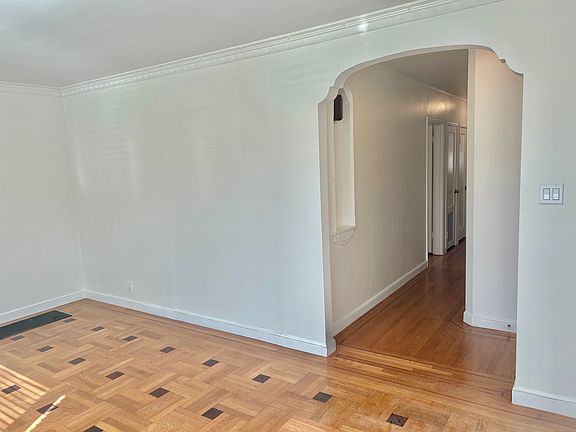 3rd image of 1280 Hollister Ave
