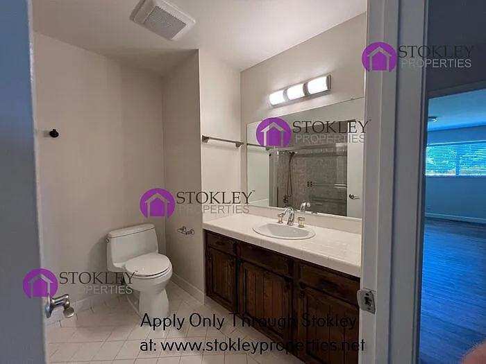 4045 Rhoda Way — Photo 20