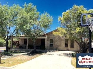1150 Nancy Dr, Eagle Pass, TX 78852