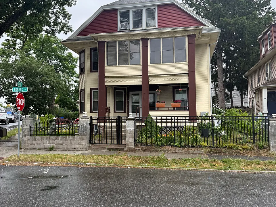 75-77 Horace St #2