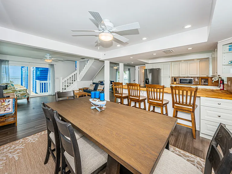 8432 W Gulf Blvd — Photo 5
