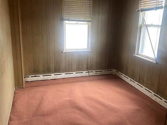 5th image of 500 Fairview St