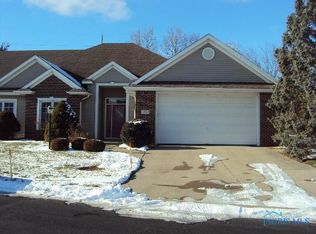 1121 Town Line Rd, Bryan, OH 43506