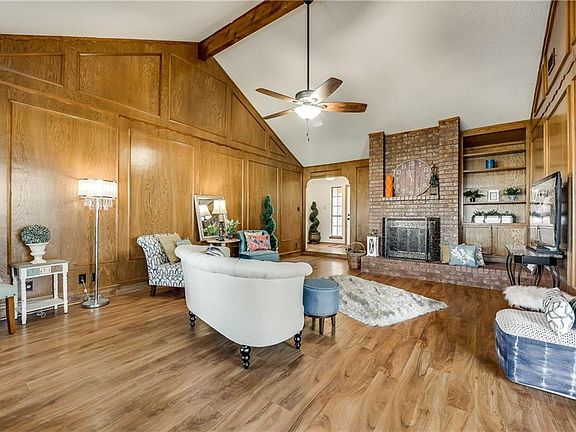 2nd image of 8225 County Road 518
