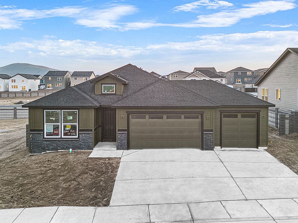 1st image of 7865 Cardinal Peak St