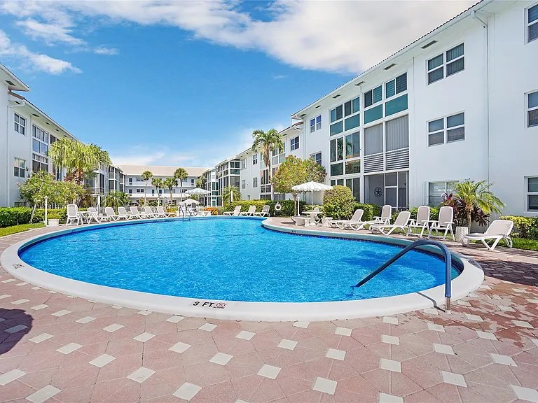 1461 S Ocean Blvd #107 — Photo 11