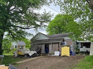 165 N Cold Springs Rd, Bloomfield, IN 47424