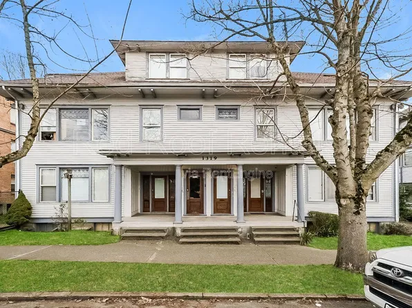 1319 6th Ave E #C, Tacoma, WA 98405