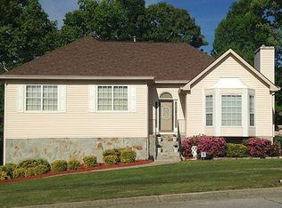 1871 Stonewood Dr, Lithia Springs, GA 30122