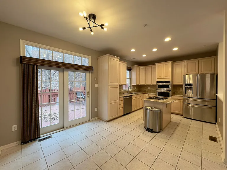9224 Owings Choice Ct — Photo 5