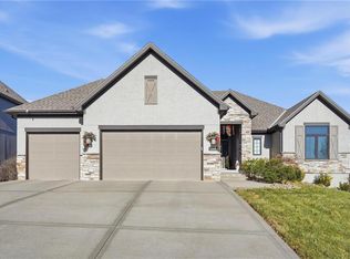 2204 NE 111th Ter, Kansas City, MO 64155