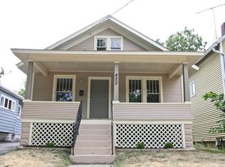 422 S Broadway Ave, Aurora, IL 60505