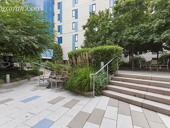 5th image of 454 W 54th St APT 1B