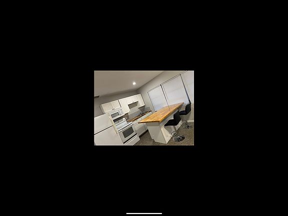 5th image of 201 N Rockingham Ave #201